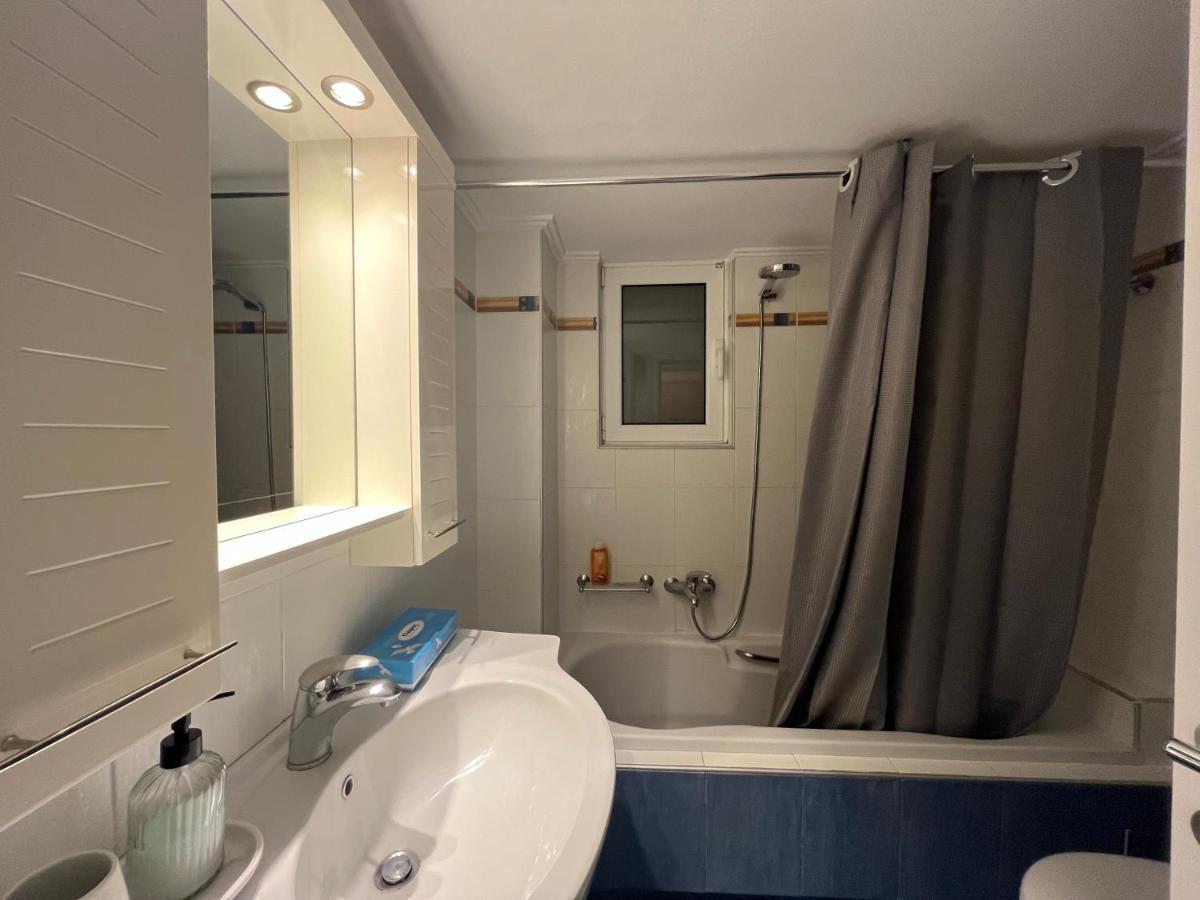 Hector Apartment Airport By Airstay Spáta Exteriör bild
